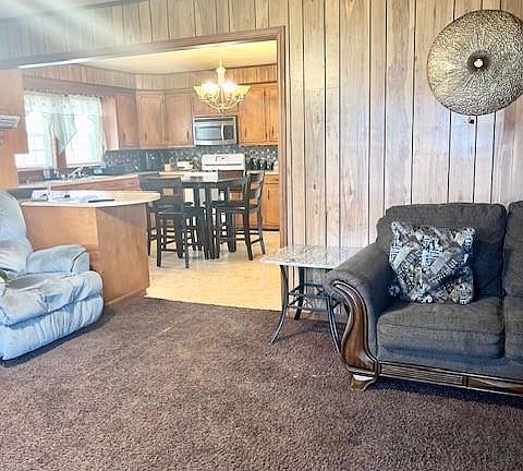 4th image of 519 Ducote Ln