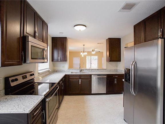 4th image of 3136 Owassa Ct