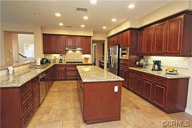 5th image of 46421 Canyon Crest Ct