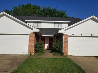 6493 Central Ave, North Richland Hills, TX 76182