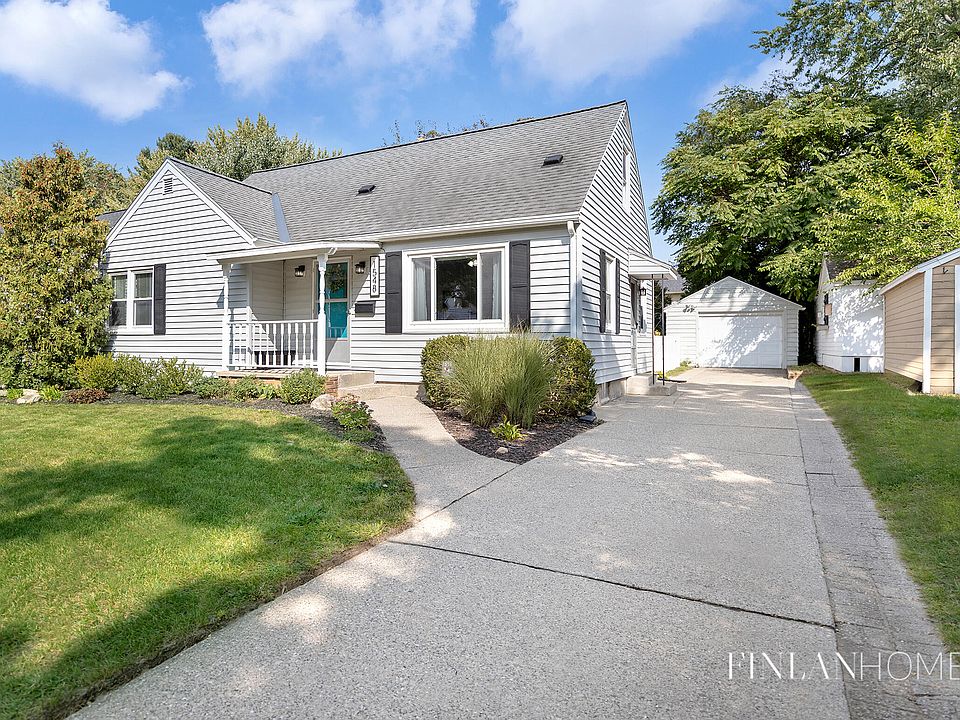 1st image of 1548 Gladstone Dr SE