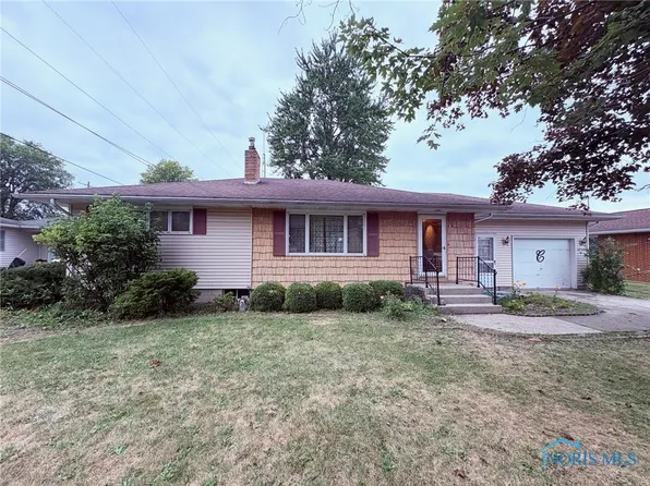 620 2nd St, Hamler, OH 43524