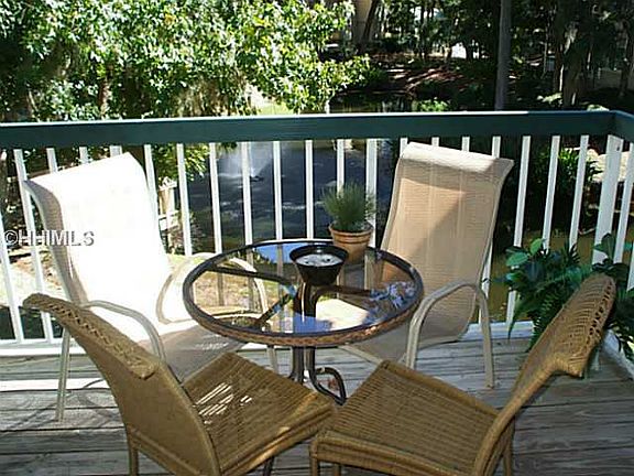 5th image of 7577 Ocean Ln #708