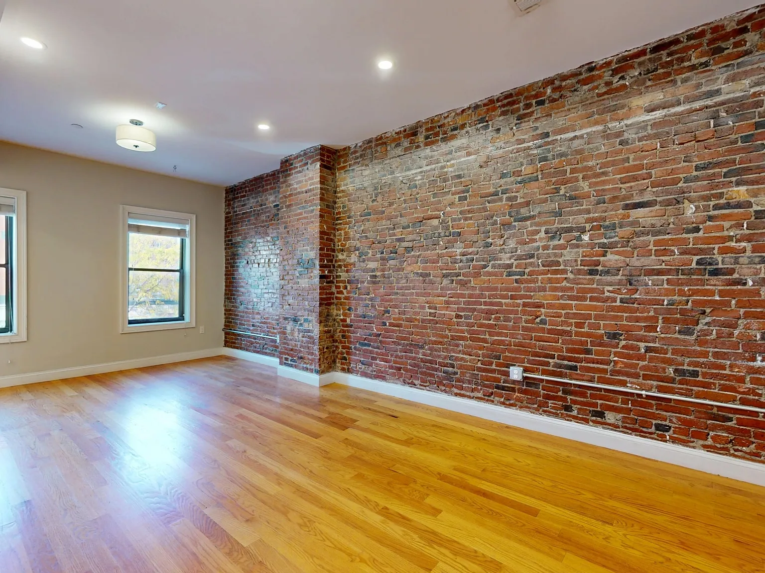 151-153 Meridian Street — Photo 3