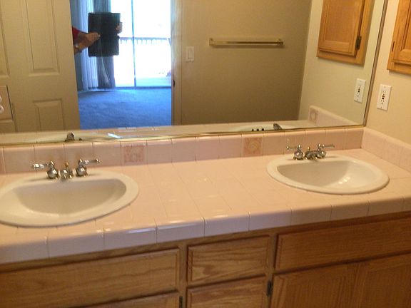 5th image of 551 Silkwood Dr