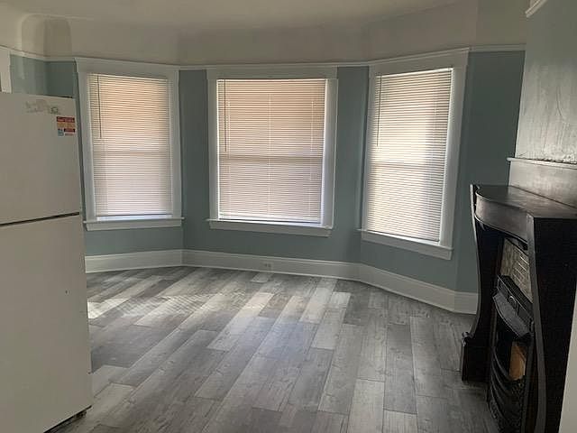 1st image of 1512 E 118th St #2