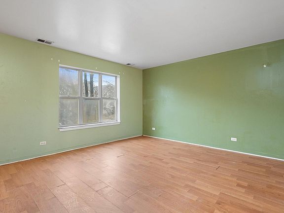 5th image of 6549 S Kenwood Ave