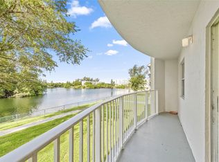 8240 SW 210th St APT 106, Cutler Bay, FL 33189