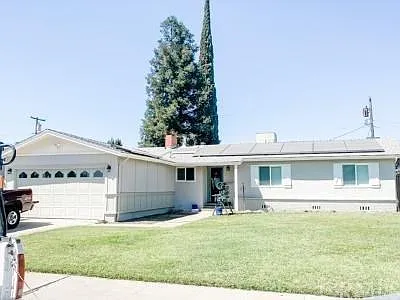 675 Laurel Ave photo 1