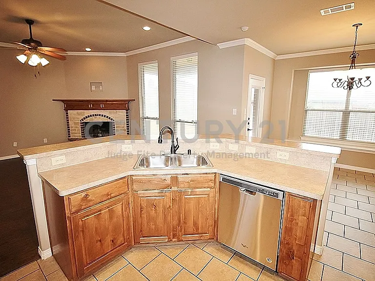 122 Sierra Dr — Photo 9