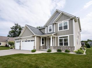2915 Cornerstone Way, Mount Pleasant, WI 53403
