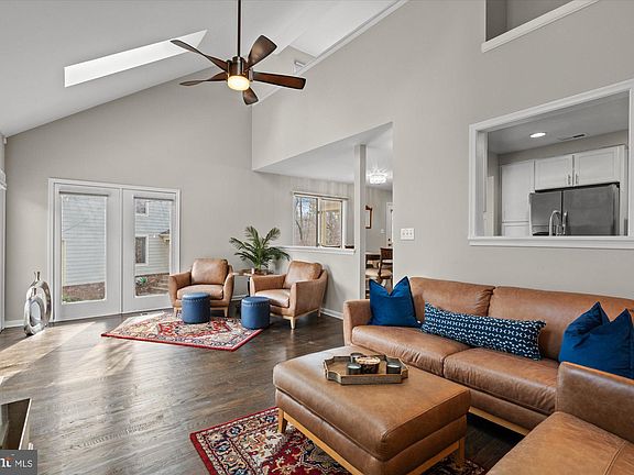 4th image of 12539 N Lake Ct