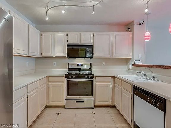 4th image of 5125 W Reno Ave APT 1055