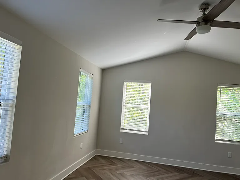 20900 Goshen Rd — Photo 9