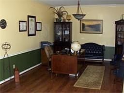 2nd image of 1502 Crescent Green Dr