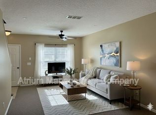 325 Wilton Cir, Sanford, FL 32773