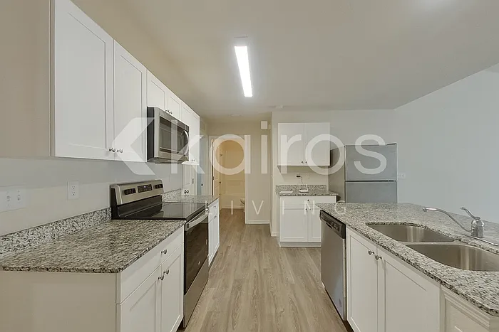 9120 Aegean Cir — Photo 8