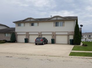 1572 Lemna Ave APT 3, Bourbonnais, IL 60914