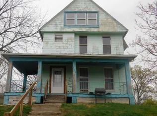 1123 Arlington Ave, Davenport, IA 52803