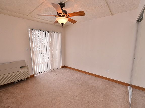 5th image of 1700 Wedgewood Dr APT 311