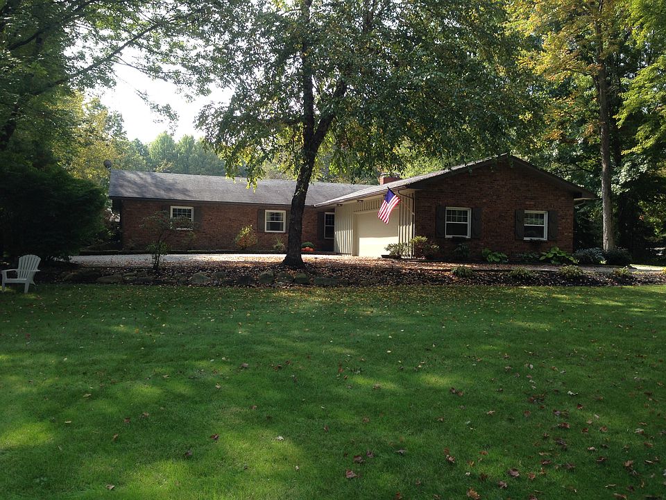 1st image of 3466 Green Dr