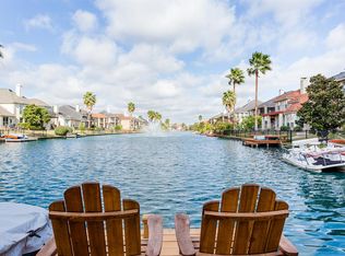 5327 Auckland Dr, Sugar Land, TX 77498
