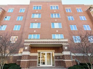 1675 Mill St APT 404, Des Plaines, IL 60016