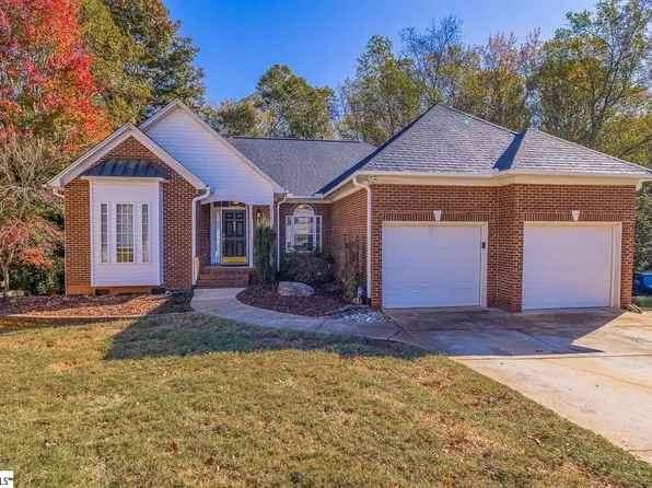 609 Chaulk Hill Ct, Simpsonville, SC 29681