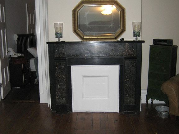 one side of living room
