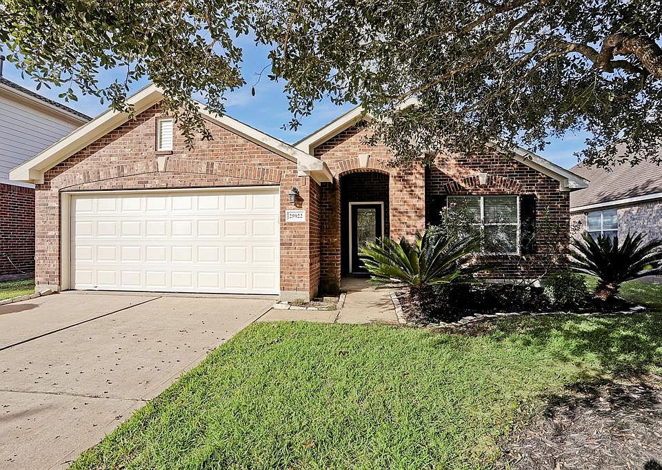 1st image of 25922 Chapman Falls Dr