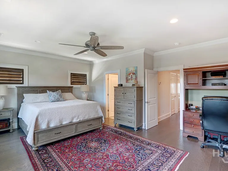 421 Port St — Photo 21