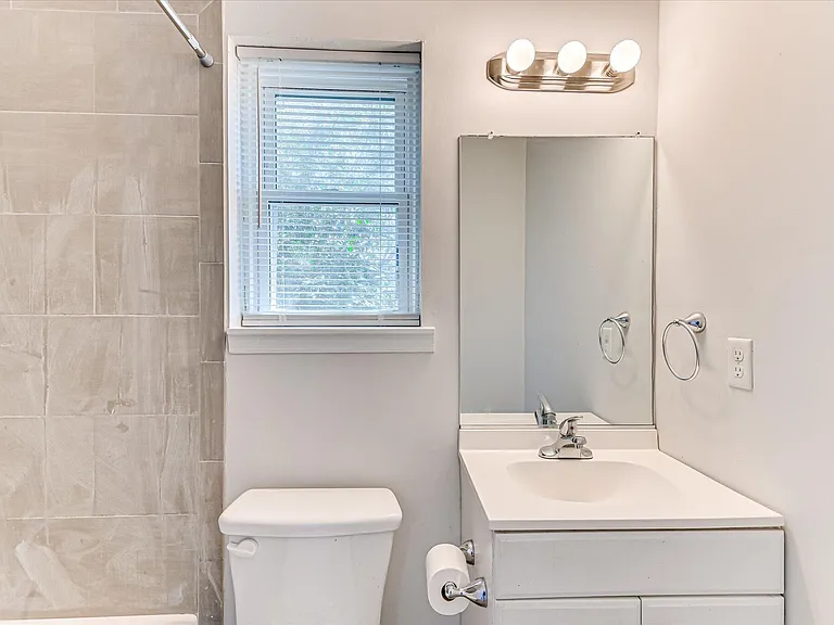 4116 Melrose Dr — Photo 15