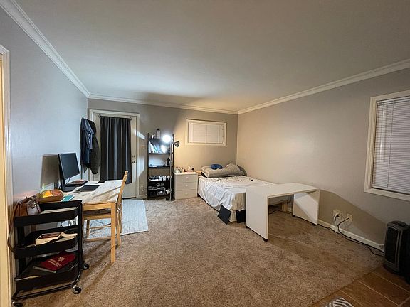 2nd image of 401 Norman Dr #4
