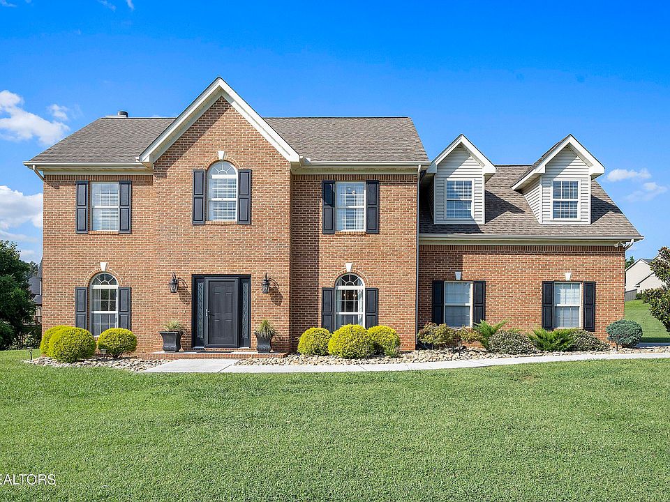 1st image of 2401 Presario Ln