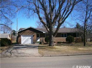 320 Garfield St S, Almena, WI 54805