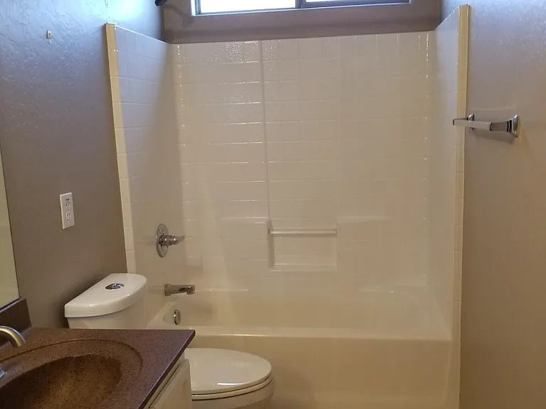 36554 W Alhambra St — Photo 5