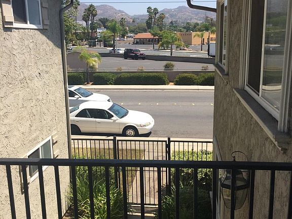 3rd image of 1490 Naranca Ave Unit 13