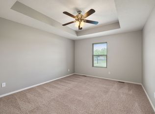 4534 W Tarkio St, Springfield, MO 65802