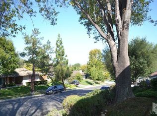 1034 Warwick Ave, Thousand Oaks, CA 91360