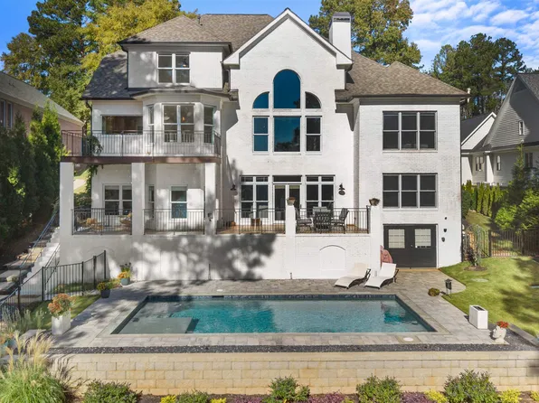 1250 Westchester Dr, Greensboro, GA 30642