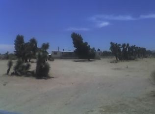 4979 Smoketree Rd, Phelan, CA 92371