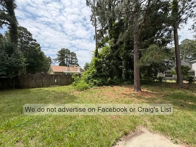 7023 Salinas Ct — Photo 12