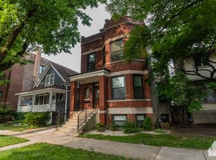 839 Lyman Ave #2, Oak Park, IL 60304