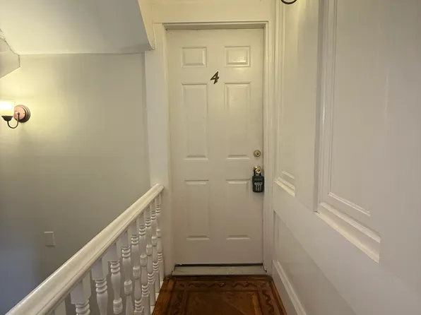 1245 S 1st St APT 4, Louisville, KY 40203
