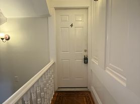 1245 S 1st St, Louisville, KY