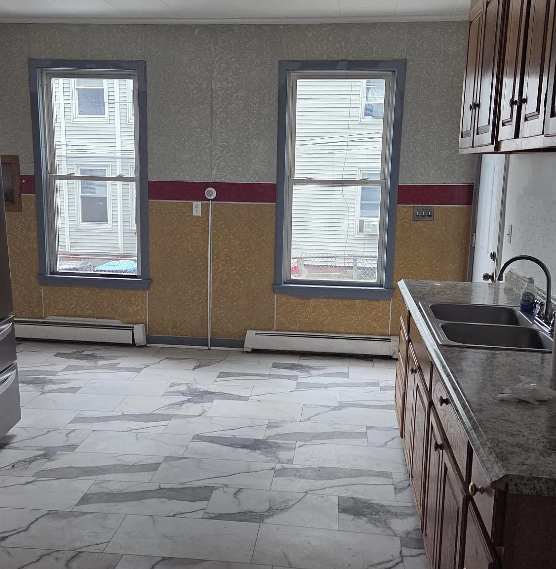 3 bed, $2,000 — Photo 4