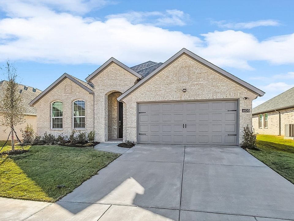 1st image of 405 Portina Dr