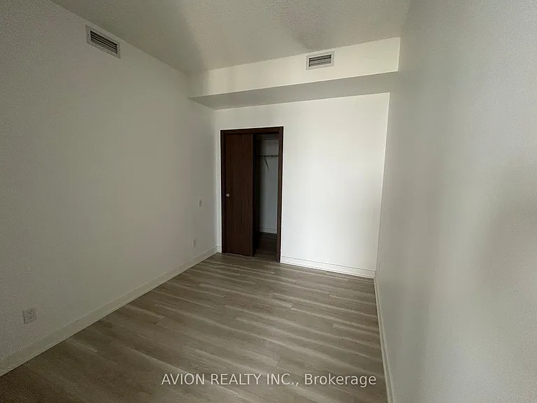 17 Bathurst St #3516 — Photo 10