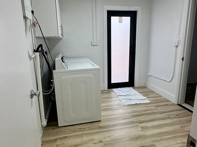 5110 SW 106th Ave — Photo 9