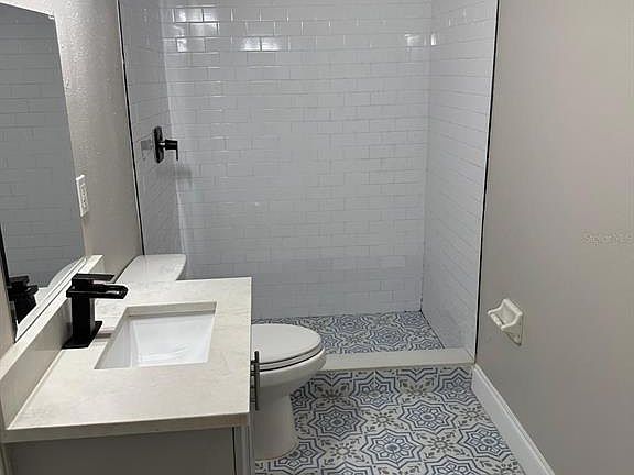 3rd image of 3407 N Avenida Republica De Cuba #3407A